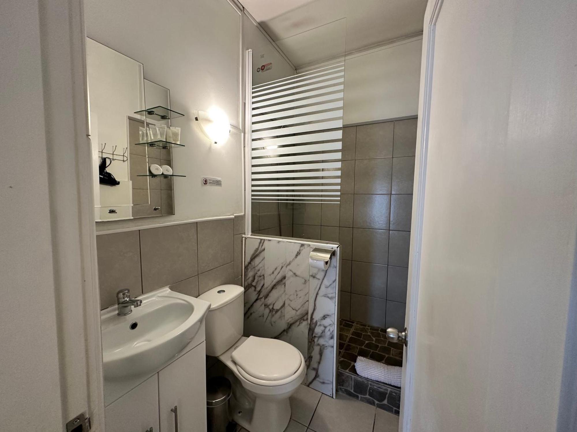 New York Suites